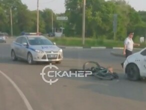 Стало известно о судьбе велосипедиста которого сбили на кольце по Театральной видео