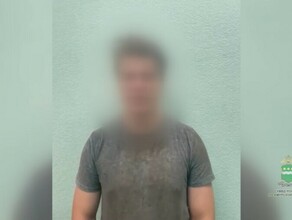 В Благовещенске задержали курьера который помогал аферистам зарабатывать на страхах пенсионеров видео