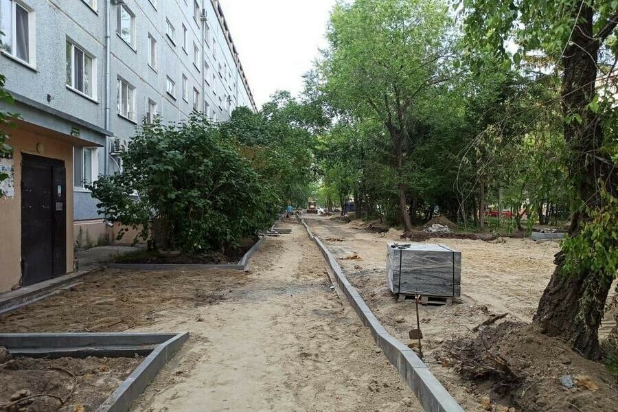 Двор Благовещенска полностью преобразится к осени фото 