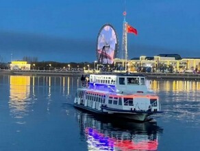 Изза низкого уровня Амура у Благовещенска приостановлены прогулки на теплоходах 
