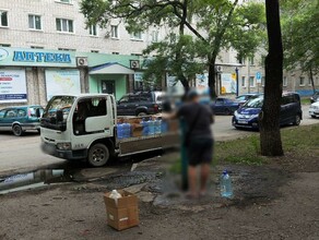 Жителей Благовещенска насторожило увиденное на городской водоразборной колонке