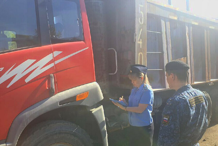 Амурским предпринимателям пришлось отдать долги чтобы вернуть технику