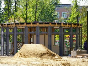 Перголы веранды и бесплатные туалеты Свободный благоустраивают по московским стандартам