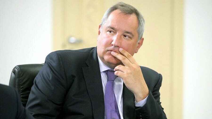 Глава Роскосмоса Рогозин отсудил у СМИ 70 тысяч рублей а требовал 300