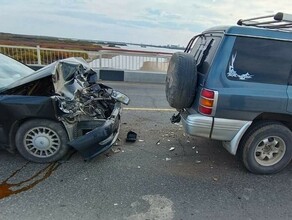 За сутки на старом мосту через Зею произошло два ДТП фото 