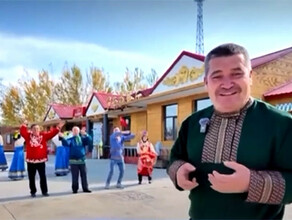 Танцы похожие на русские народные как День основания КНР отметили потомки русских мигрантов в деревне напротив Приамурья видео