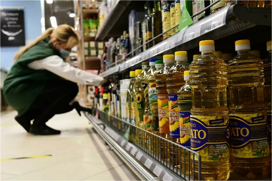 В Амурской области объявили предельные цены на подсолнечное масло и сахар  с повышающим коэффициентом