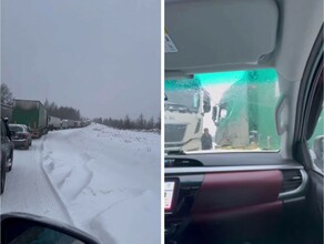 Пробка на десятки километров нет еды и связи Водители предупреждают о коллапсе на дороге из Тынды в Якутию