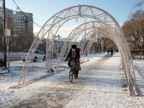 Километр светящихся гирлянд в одном месте Благовещенска Где же