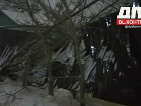 Фура залетела снесла две машины и забор Ночью в Благовещенске грузовик устроил ДТП и скрылся