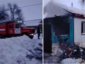 Морозы давят есть риск перетопа печей Огнеборцы тушили жилой дом в УстьИвановке
