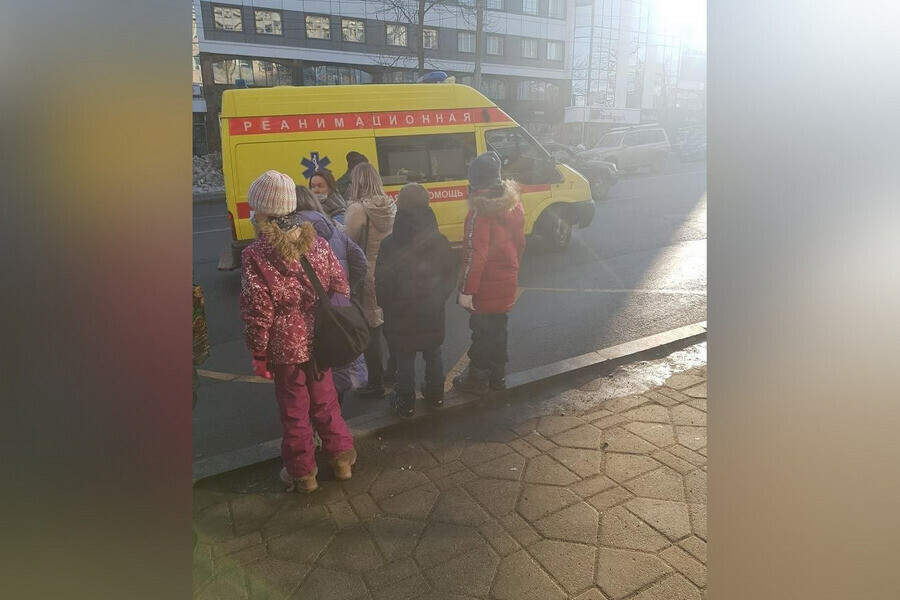 Во Владивостоке пенсионер сбил ребенка Мальчик скончался в больнице