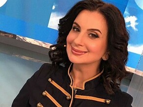 Екатерина Стриженова поздравляет Благовещенск с Новым годом и Рождеством 2021 эксклюзив