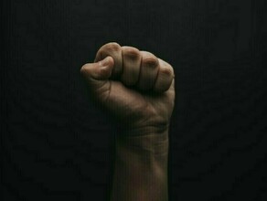 Житель Приамурья схватил охотоведа и повалил в снег Дело дошло до суда 