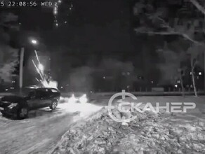 Странные действия благовещенца возле многоэтажки на Горького попали на камеры видеонаблюдения 