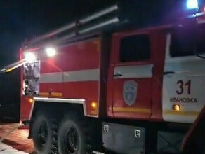 В Благовещенске пожарные потушили автобус