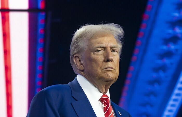 Трамп продлил на год ряд санкций против России