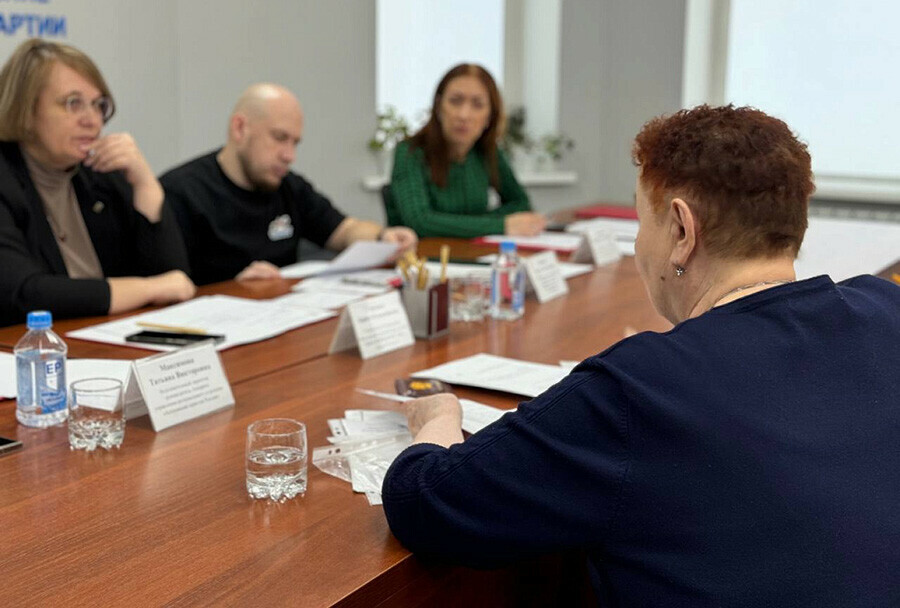 Отсудить у банка положенные выплаты помогают семьям участников СВО в Приамурье