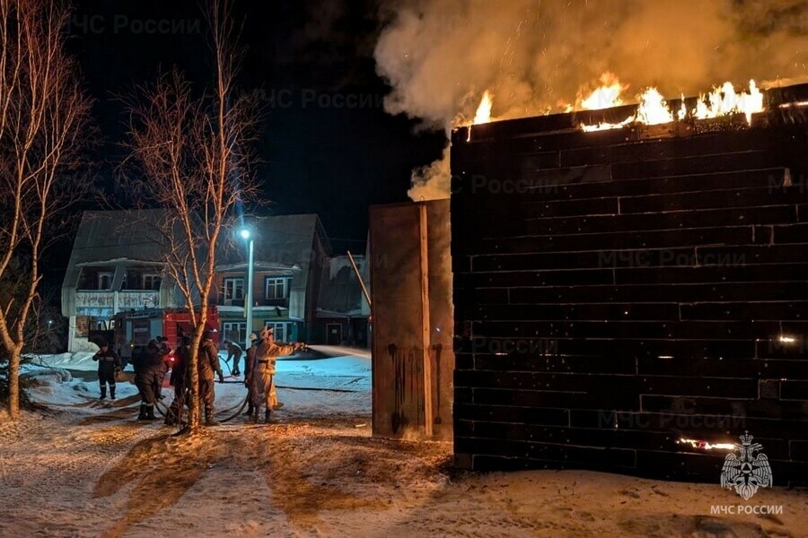 Десять пожаров и двое погибших итоги недели подвели в Амурском МЧС 