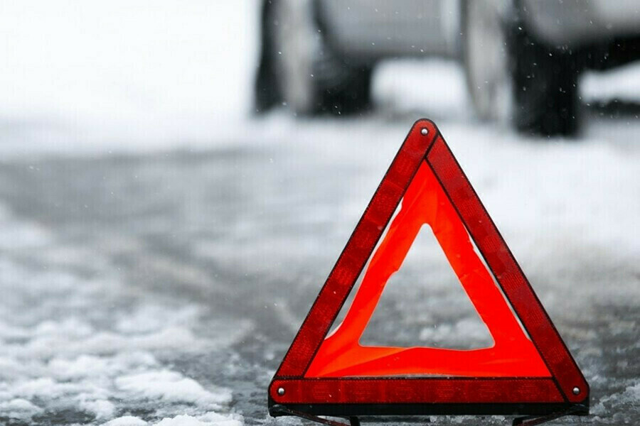 В Приамурье завершили расследование случая в котором чиновница получила тяжелую травму в УАЗе подпрыгнувшем на кочке