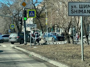 ДТП в центре Благовещенска парализовало движение по Шимановского 
