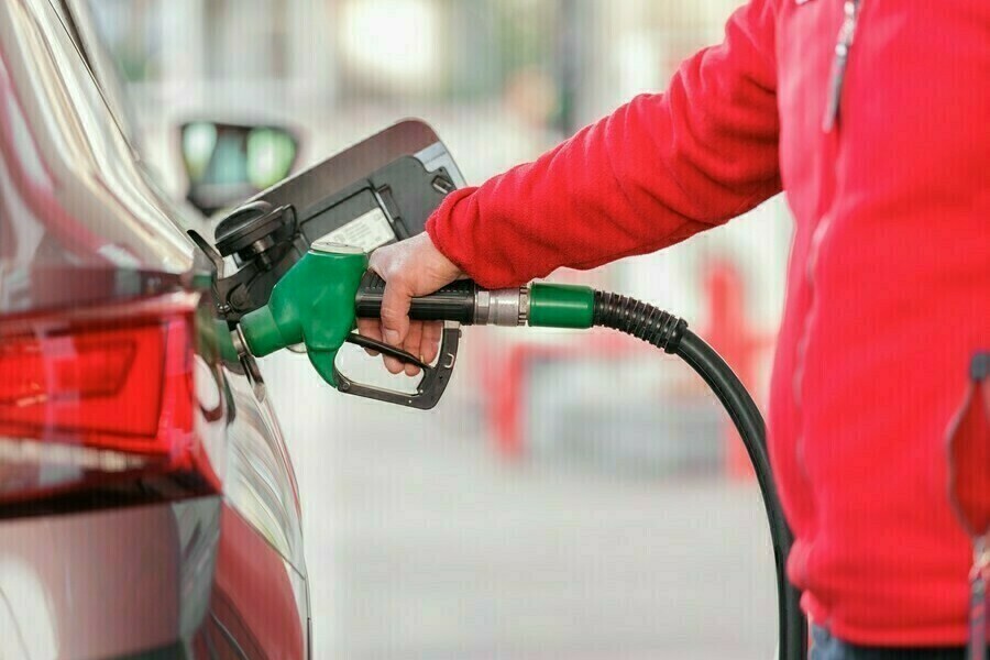 Депутат с Дальнего Востока потребовал объяснить почему нефтепродукты внутри страны дороже чем на экспорт в Китай
