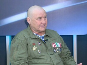 Президент Владимир Путин наградил лидера амурских афганцев Валерия Вощевоза