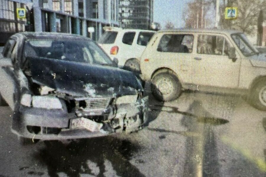 Мама с 3летним ребенком вызвала такси и попала в жесткое ДТП в Благовещенске 