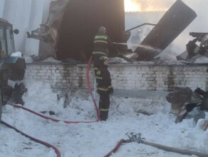 В амурском селе пожарные спасли от огня 300 тонн сои