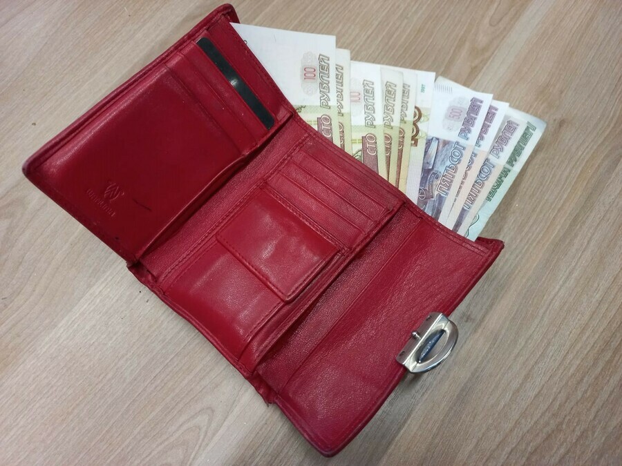 Мошенники не смогли выманить деньги у бдительных амурчан