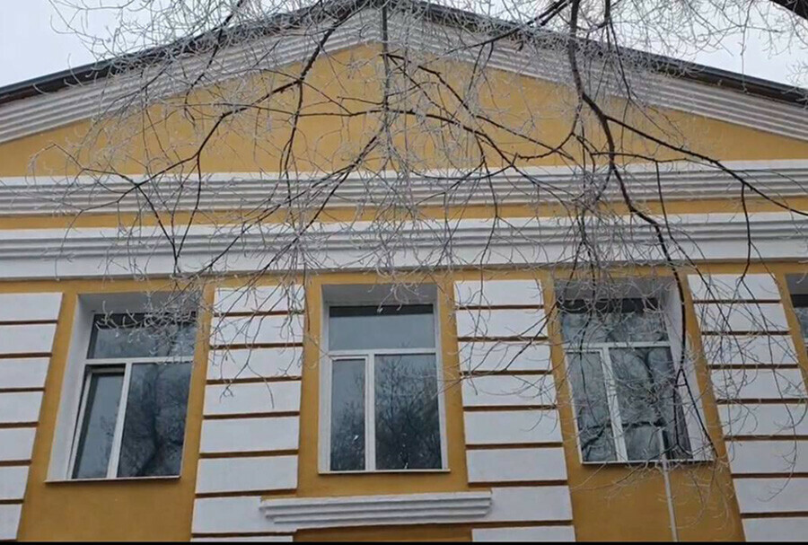 Еще чутьчуть  и школа 50х годов постройки в Амурской области изменится до неузнаваемости  