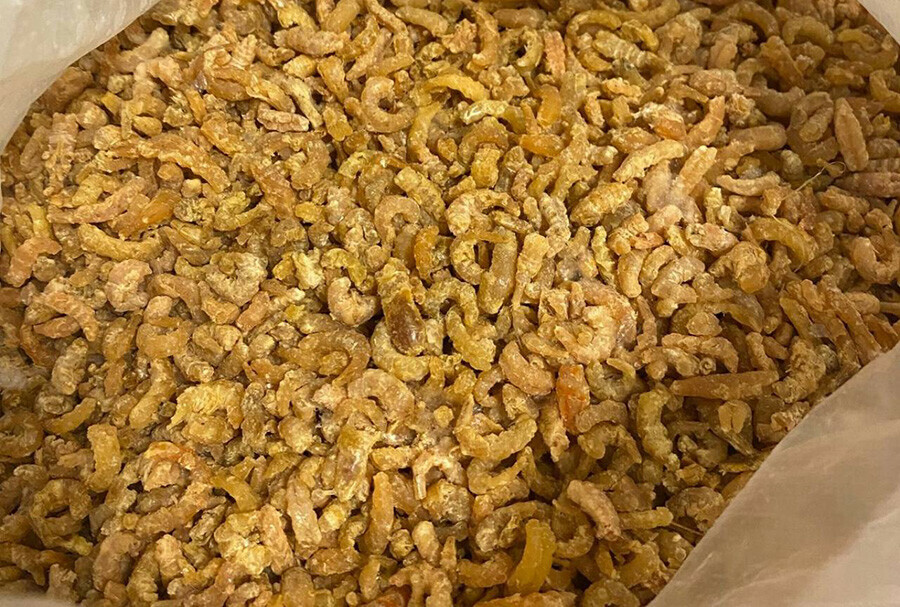Мясные полуфабрикаты и рыбную продукцию изъяли у гражданина приехавшего из Китая в Благовещенск