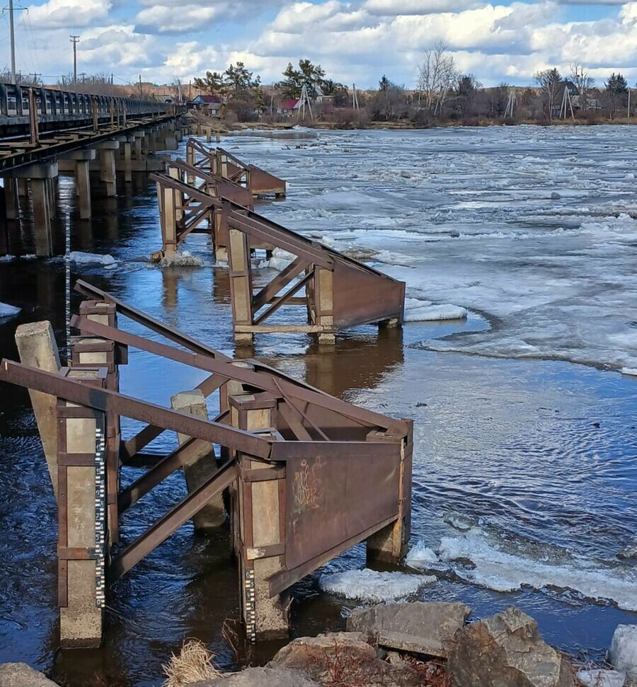 В районе Белогорска поднялась Томь