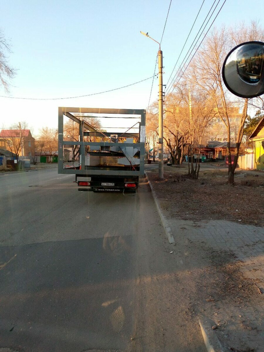 Автобусы не могут посадить пассажиров фуры снова оккупировали район Благовещенска