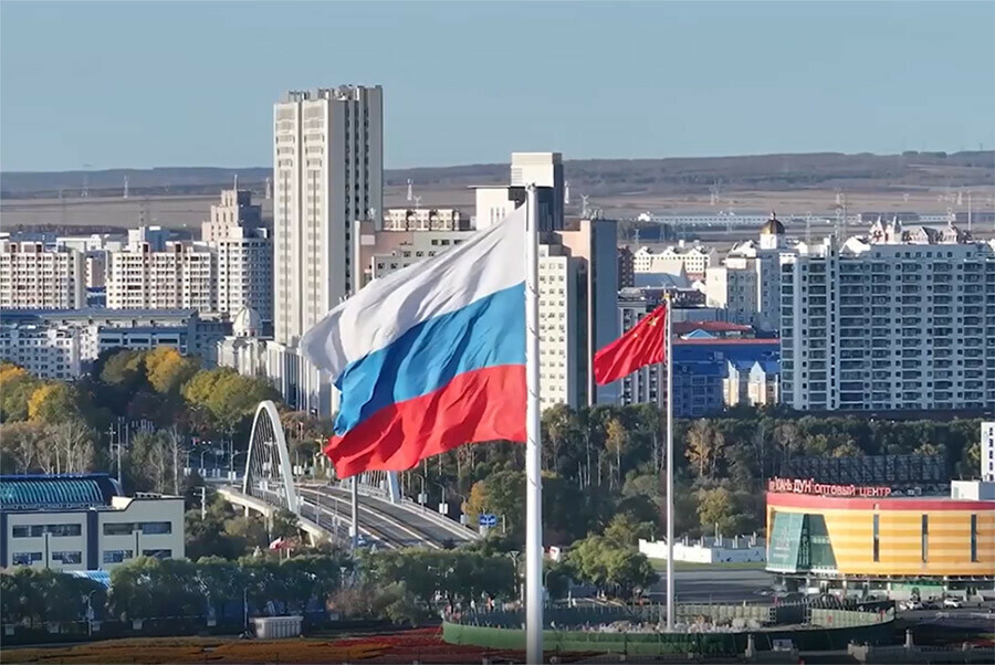 Библиотечный мост перекинут между Россией и Китаем библиотеки Благовещенска и Хэйхэ