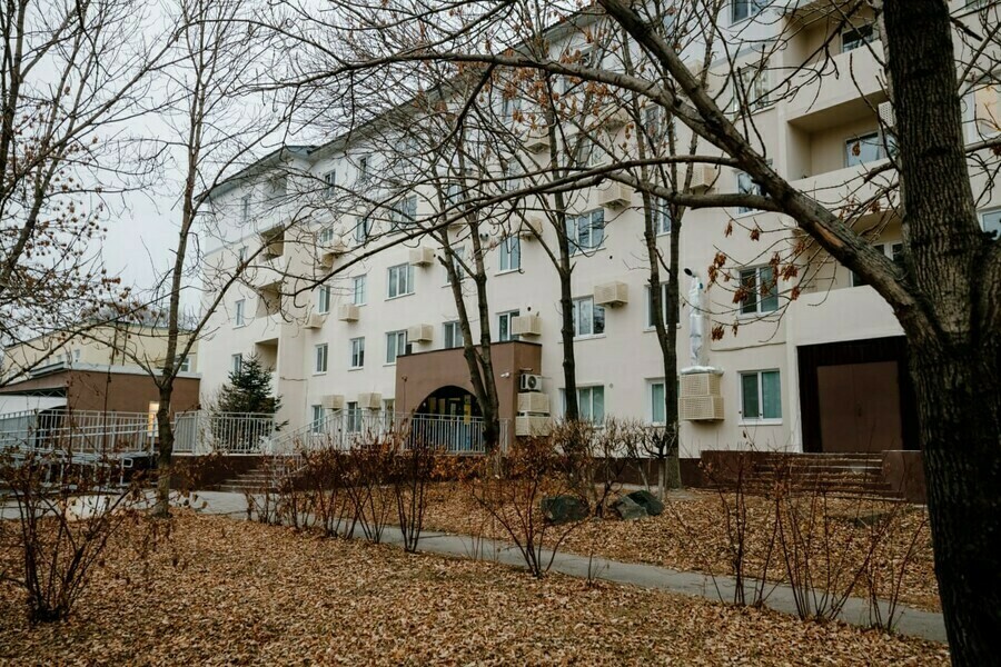 В Дальневосточном центре физиологии и патологии дыхания приостановило работу его главное пульмонологическое отделение