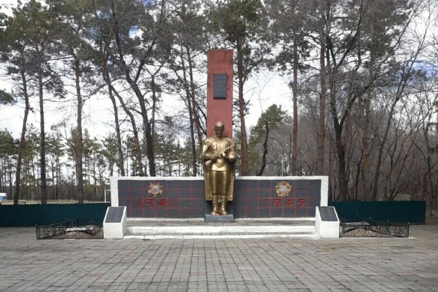 В Приамурье в преддверии Дня Победы отремонтировали памятники На это выделили более 87 миллионов рублей 