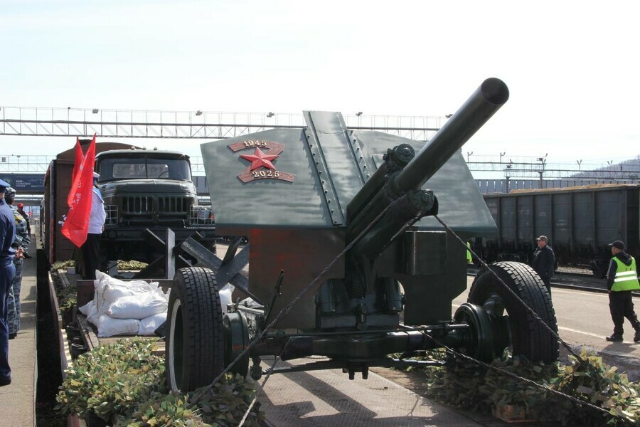 Амурские железнодорожники создали копии военной техники времен Великой Отечественной