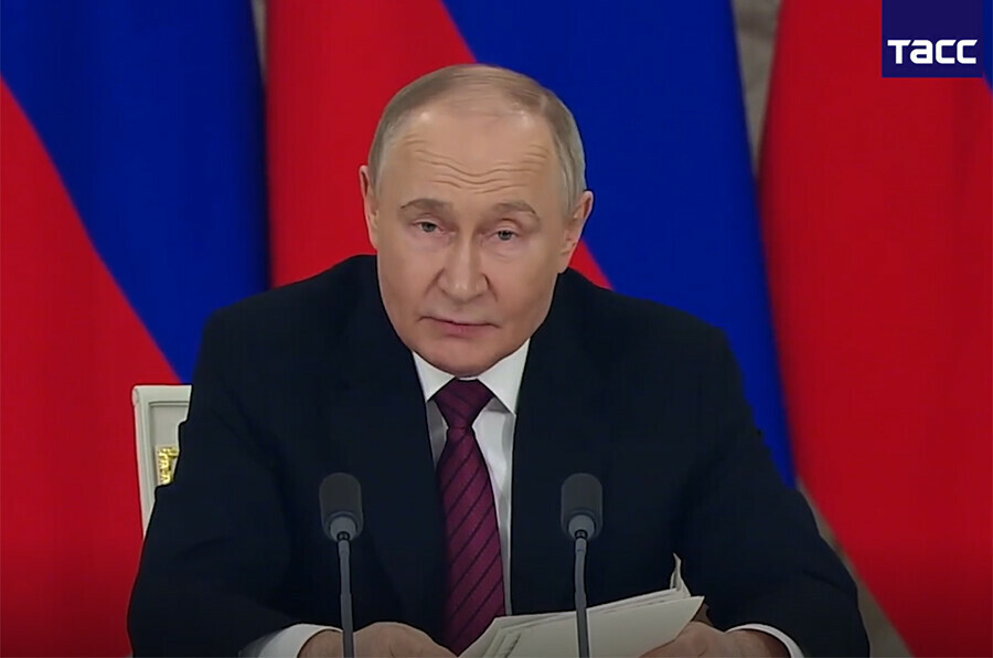 Владимир Путин подтвердил осенью он едет в Китай