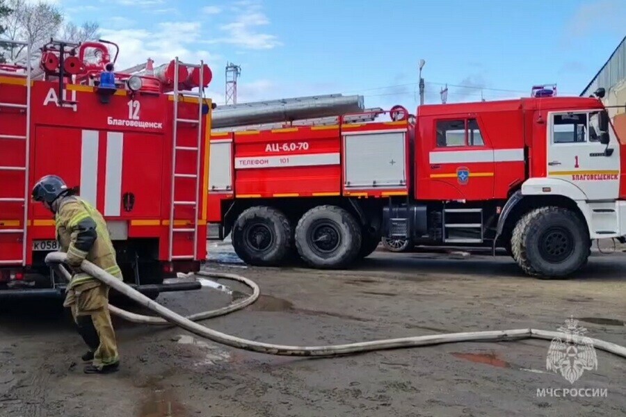 В Благовещенске на базе произошло возгорание видео 