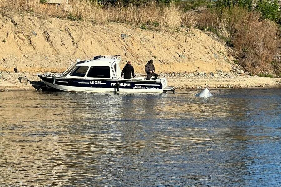 Транспортная прокуратура опубликовала кадры с места где затонул катер у Благовещенска видео 