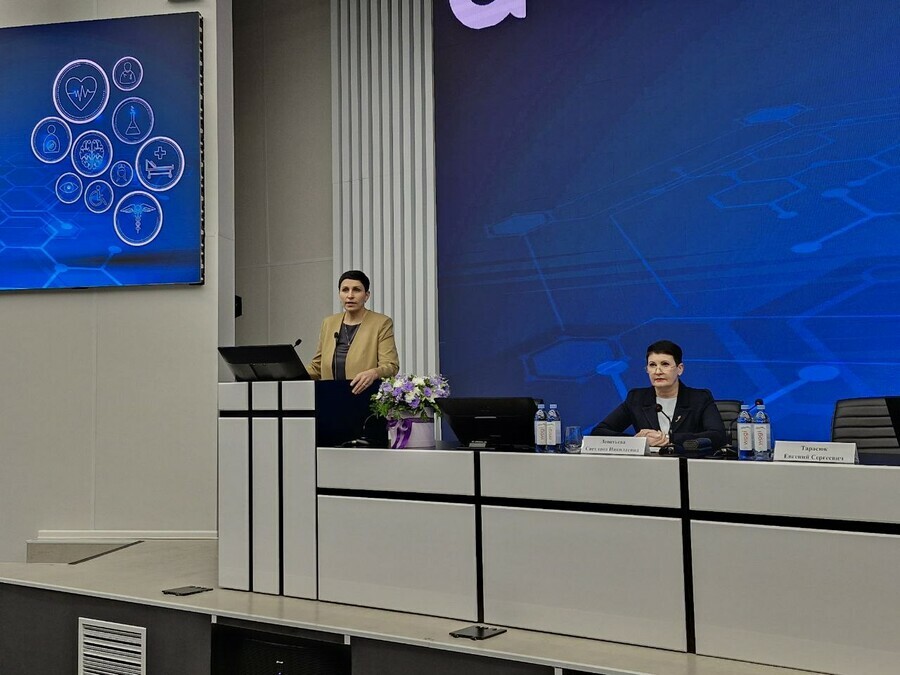 Минздрав в Амурской области последние 14 лет падает рождаемость и сокращается число женщин фертильного возраста