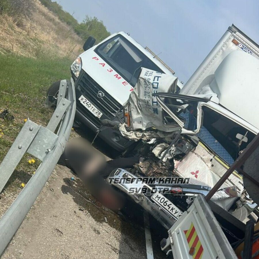На подъезде к Благовещенску разбились автомобили один человек погиб
