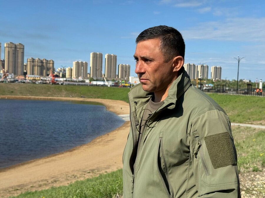 Когда откроют туалеты на Серебряной миле и можно ли купаться в новом затоне отвечают власти Благовещенска