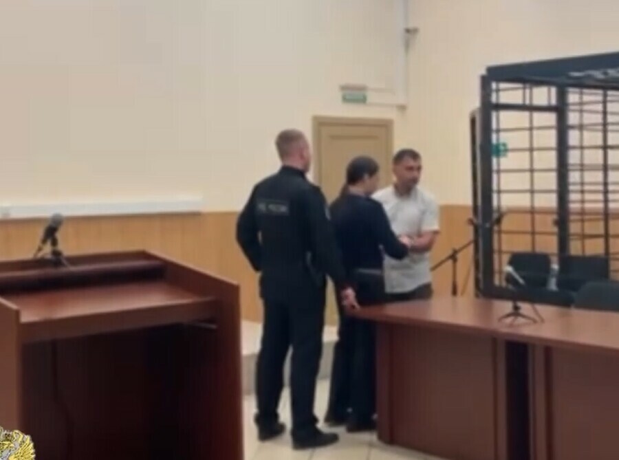 В Амурской области бывшего полицейского приговорили к колонии строгого режима и миллионному штрафу