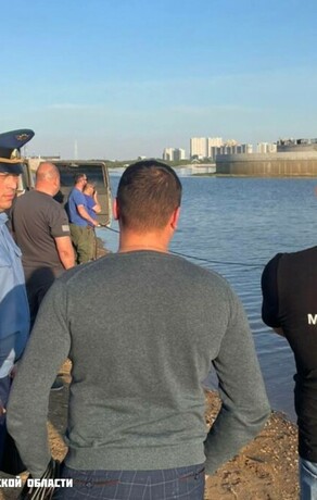 Трагедия на затоне недавно открытой Серебряной мили там утонула 16летняя девочка видео 18