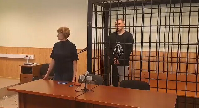 Амурского инспектора ДПС подозреваемого во взятке арестовали