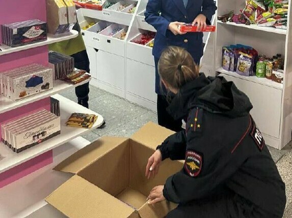 Конфеты без документов в аэропорту Благовещенска нарушали права потребителей