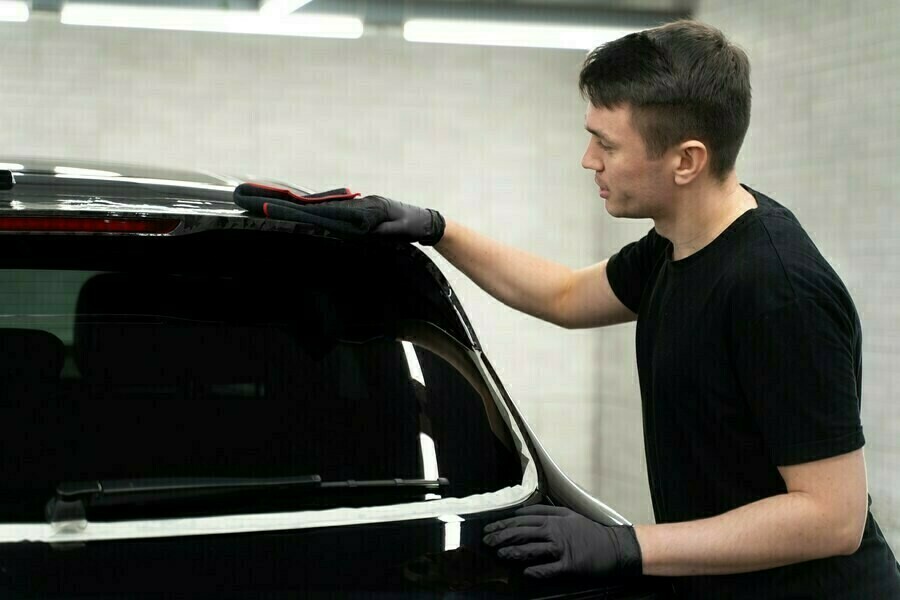 В Госдуме предложили вернуть тонировку на передние боковые стекла