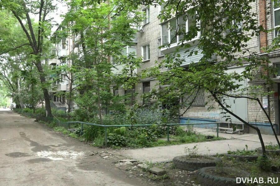 В дальневосточном магазине с потолка начала капать кровь Выяснились жуткие причины фото 